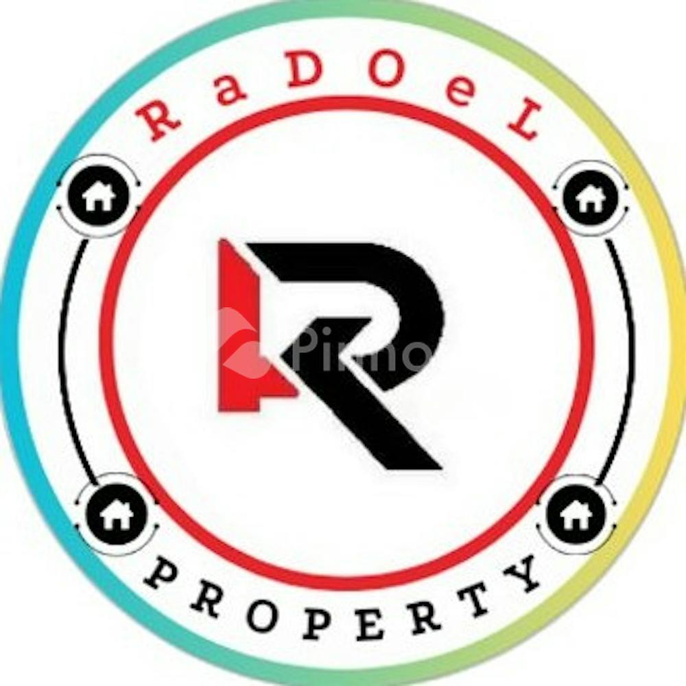 Radoel property