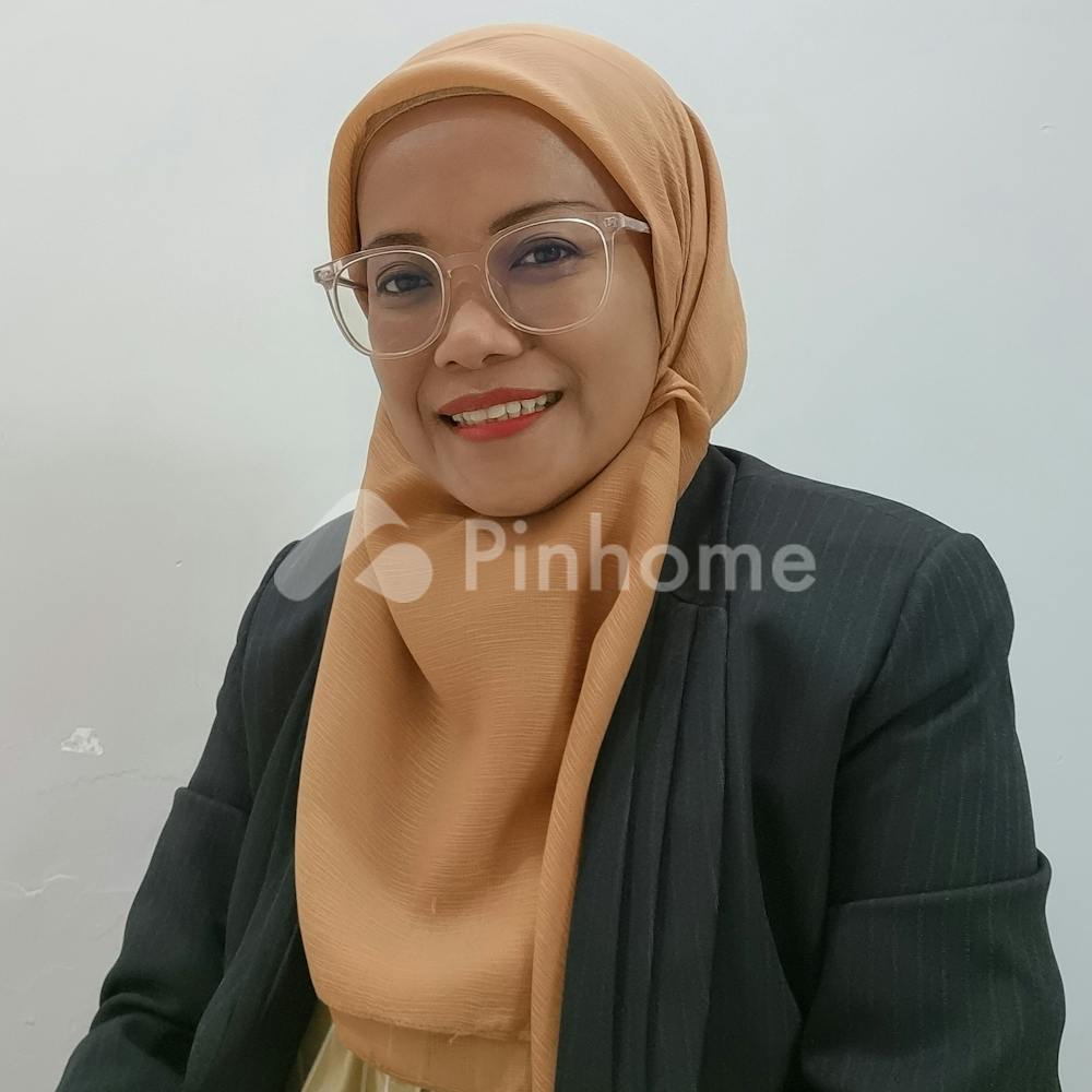 Dyah ratna buntar Witri