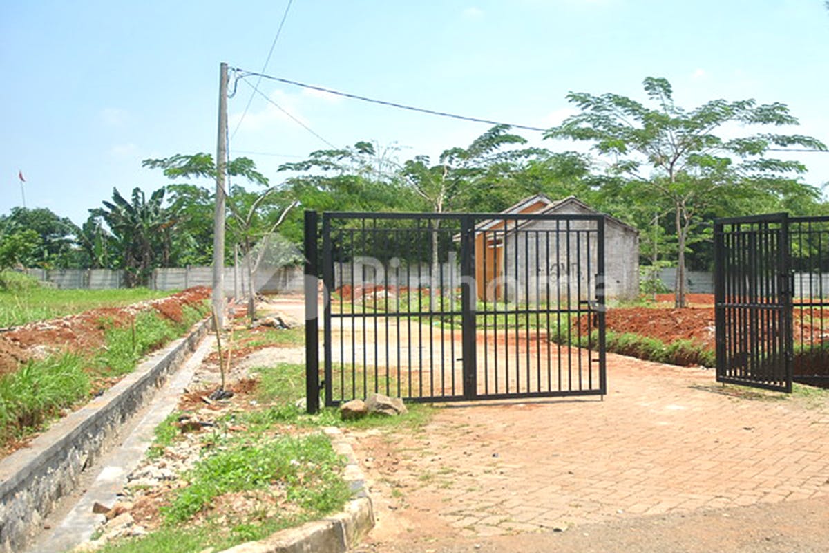 similar property serpong suradita residence - 9