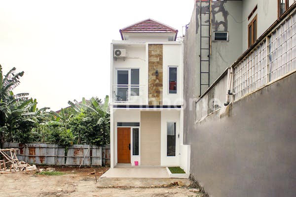 townhouse agrapana estate depok - 3