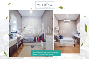 yuthica - 11