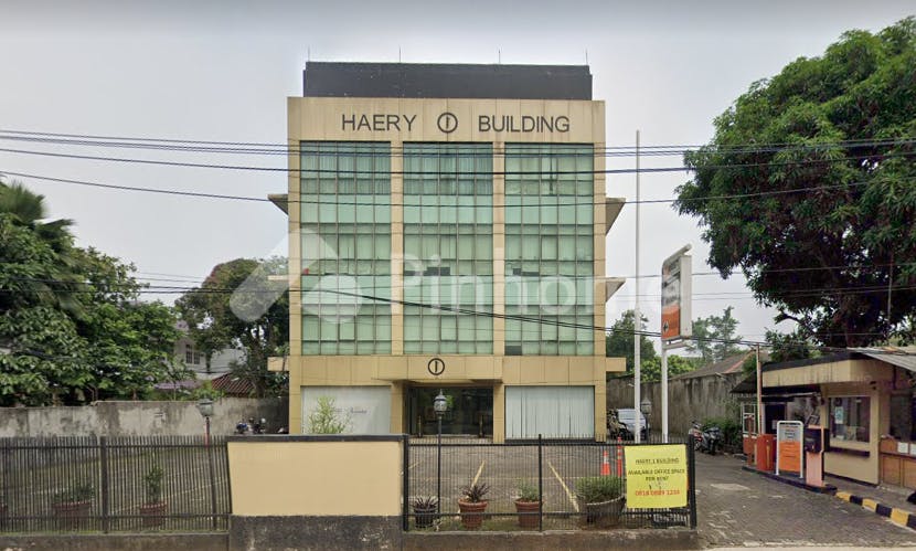 haery building