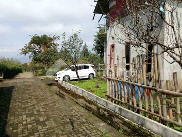 dijual rumah kost lokasi strategis di jl  sumbergondo - 2