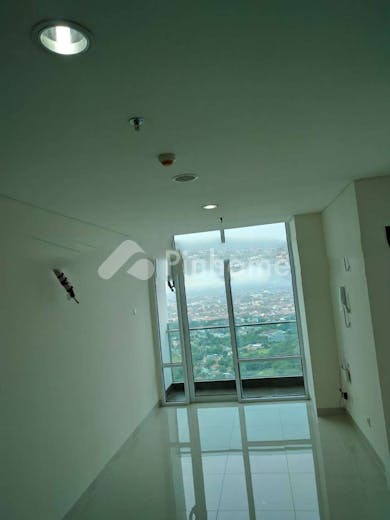 dijual apartemen siap pakai di jl  alam sutera boulevard - 1