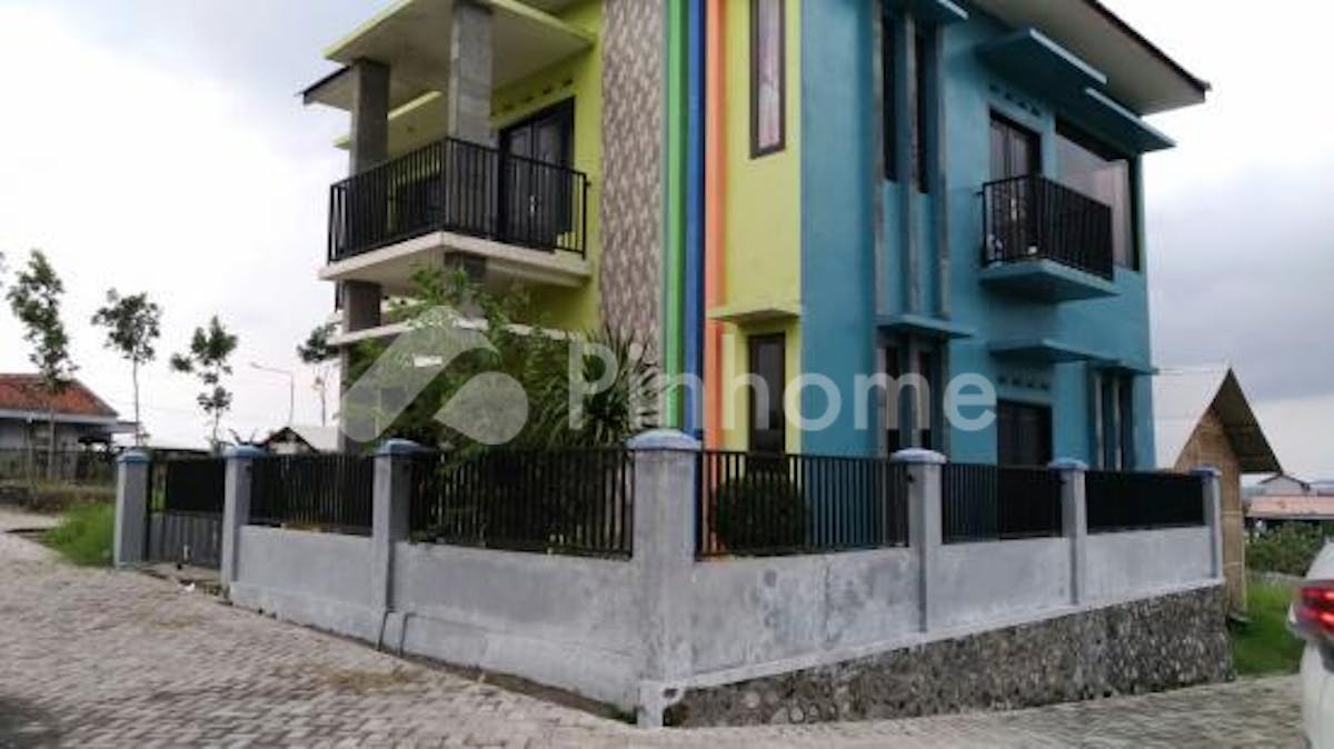 Dijual Rumah Siap Pakai di Jl. Hasannudin - Gambar 1