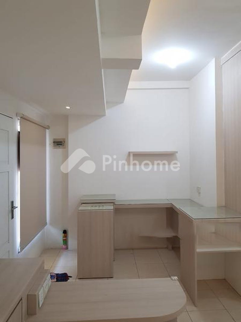 dijual apartemen sangat cocok untuk investasi di apartemen teluk intan  jalan teluk intan - 1