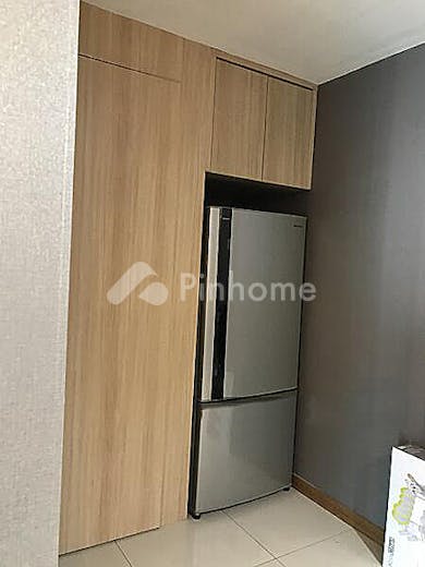 disewakan apartemen siap pakai di apartemen central park tower adaline  jl  podomoro avenue - 18