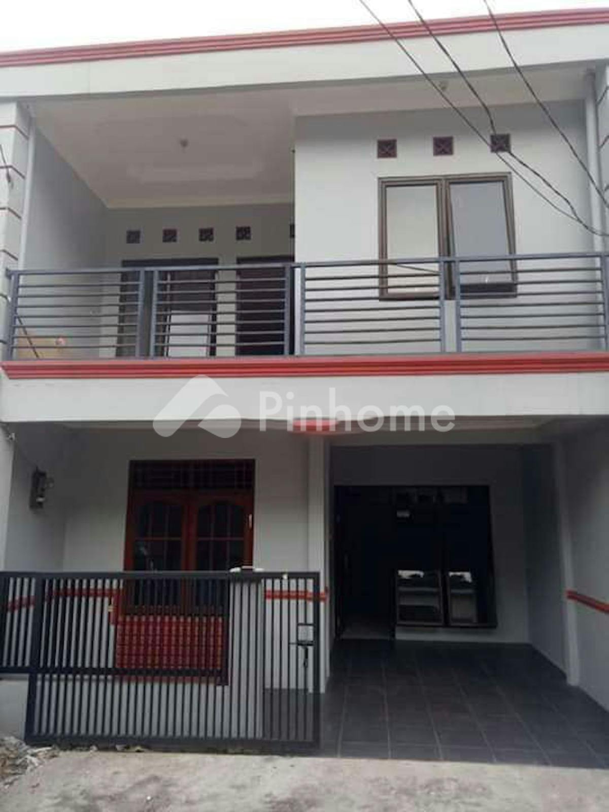 Dijual Rumah Sangat Strategis di Pkpn Graha Indah, Jl. Perumahan PKPN - Gambar 1