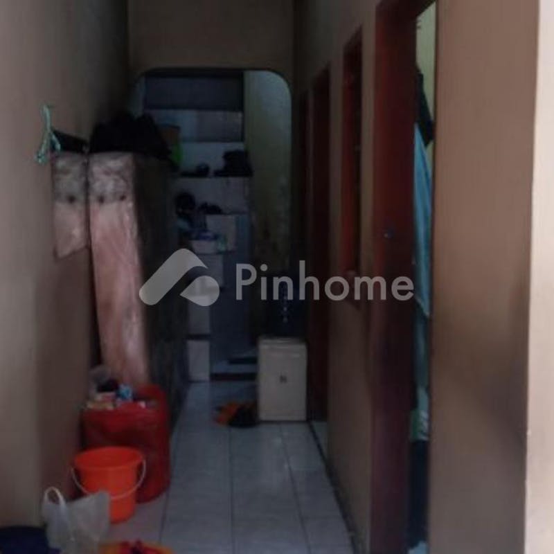 dijual rumah kos lokasi strategis di jl  kanayakan - 1