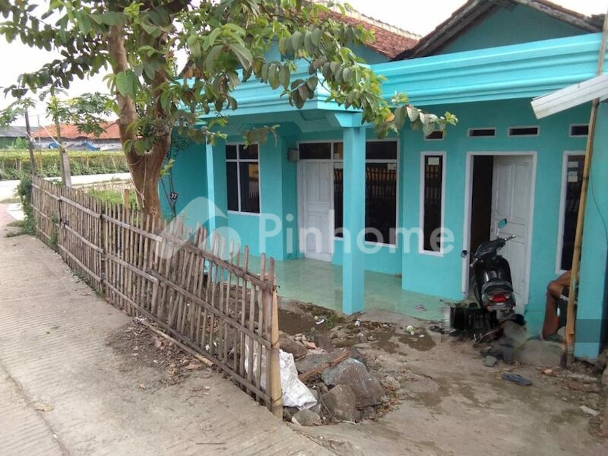 Dijual Rumah Bebas Banjir Dekat Dengan Pasar Tumpah Senin Pagi di Jl. Cicangkudu - Gambar 1