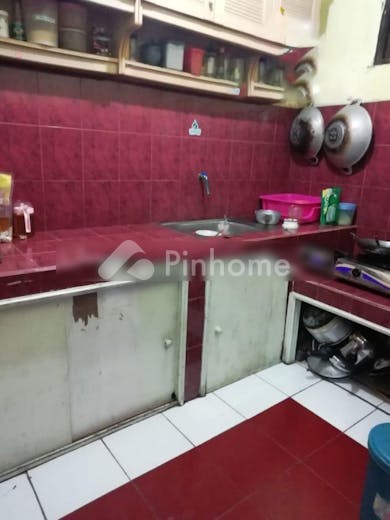 dijual rumah lokasi strategis di komplek gempol sari - 7