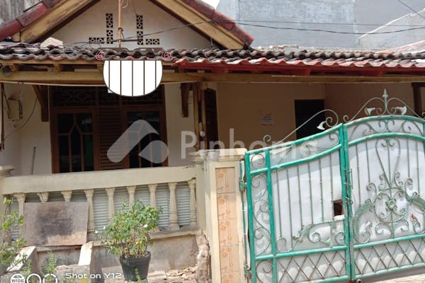 disewakan rumah 1 lantai 2kt 60m2