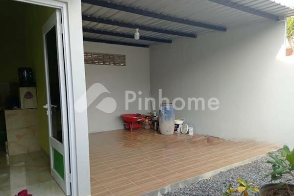 dijual rumah lokasi strategis dekat kampus di jalan palagan km  10 - 4