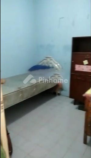 dijual rumah lokasi bagus dekat superindo di antapani  cicadas - 3