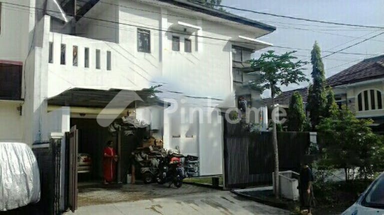 Dijual Rumah Sangat Strategis Dekat RSIA di Aria Graha, Jl. Aria Utama - Gambar 2