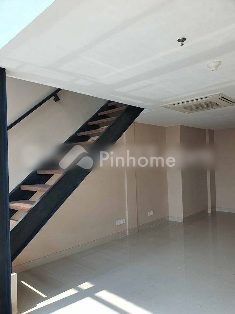 Disewakan Apartemen Sangat Cocok Untuk Investasi di Biz Loft SoHo Karawaci, Jl. Boulevard Diponegoro No. 105 - Gambar 3