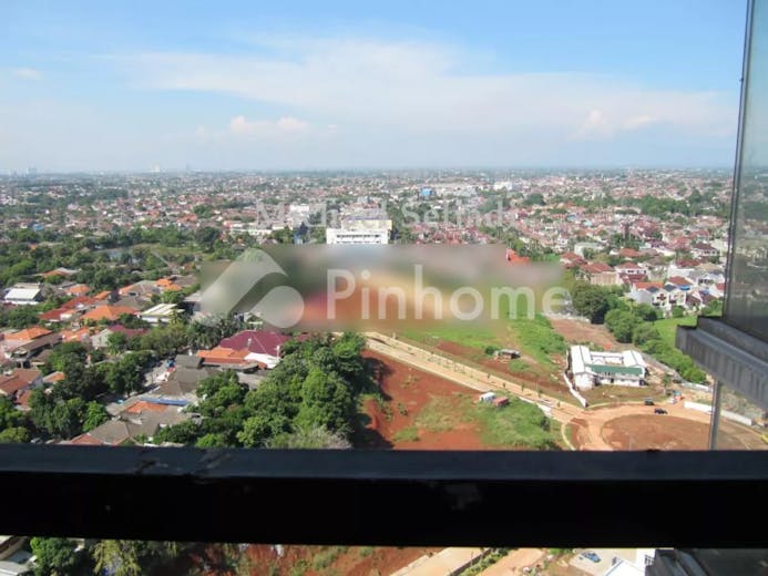 dijual apartemen bebas banjir di cinere bellevue suites  jl  telaga warna - 3