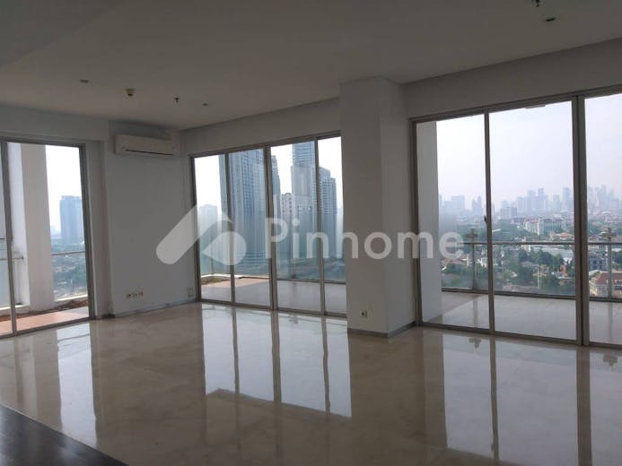 dijual apartemen lokasi strategis di nirvana kemang  jl  kemang raya no 72 - 3