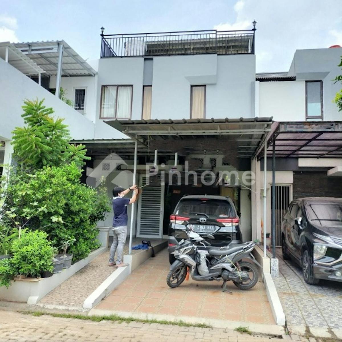 Dijual Rumah Siap Pakai di Casa Jardin Residence, Jl. Daan Mogot KM. 11, RT.1/RW.4 - Gambar 1