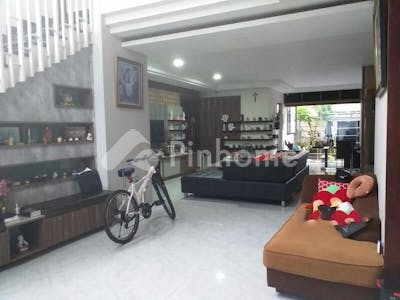 dijual rumah siap pakai di lippo karawaci - 3