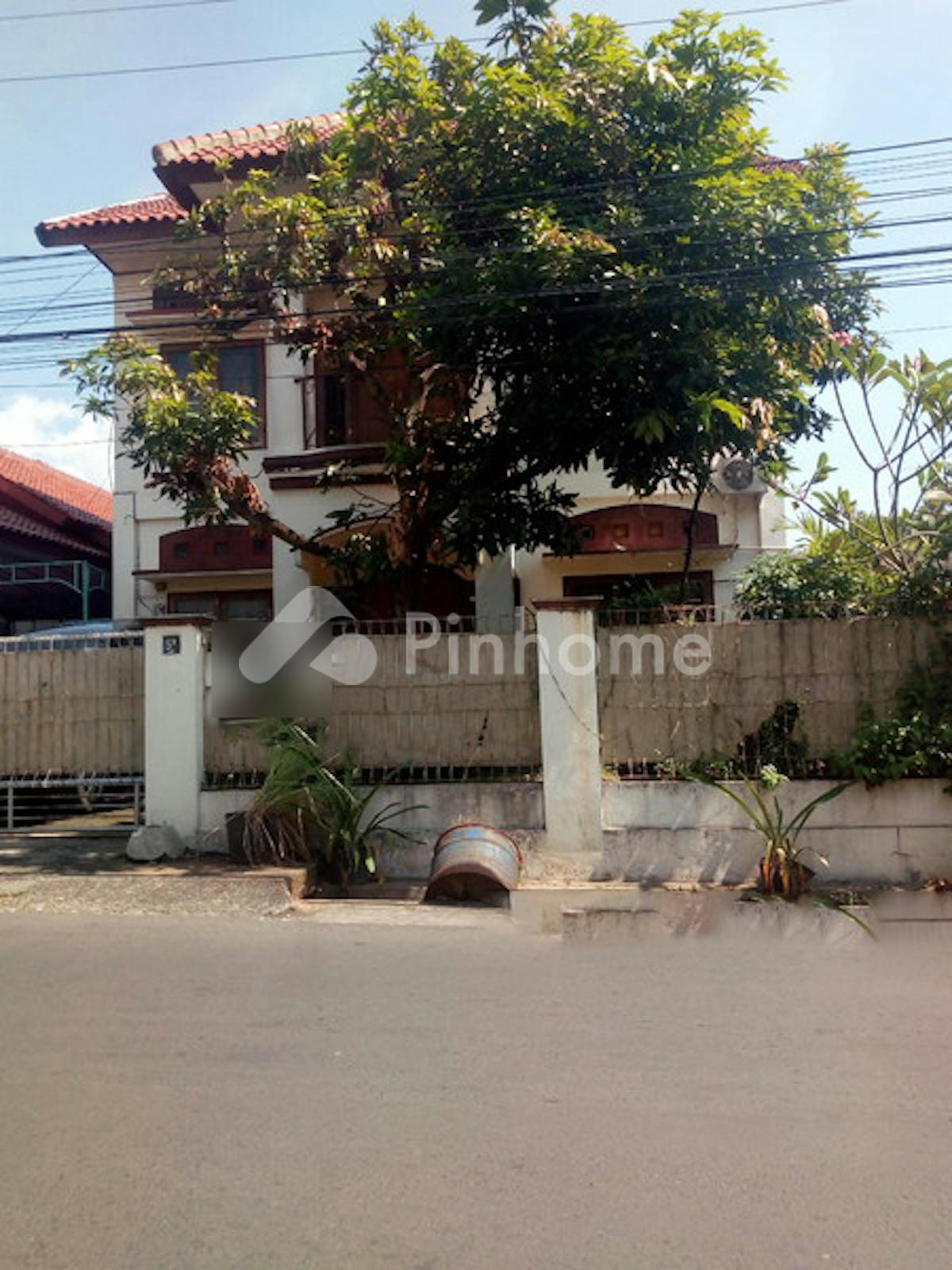 Dijual Rumah Lokasi Strategis Dekat Dengan UNDIP di Banyumanik - Gambar 1