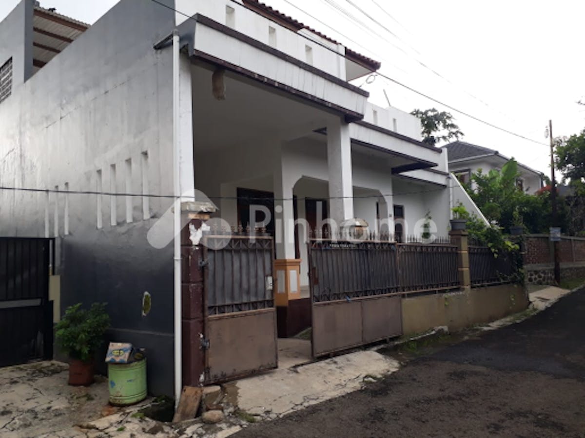 Dijual Rumah Bebas Banjir Dekat Alun-Alun di Cimahi Utara - Gambar 2