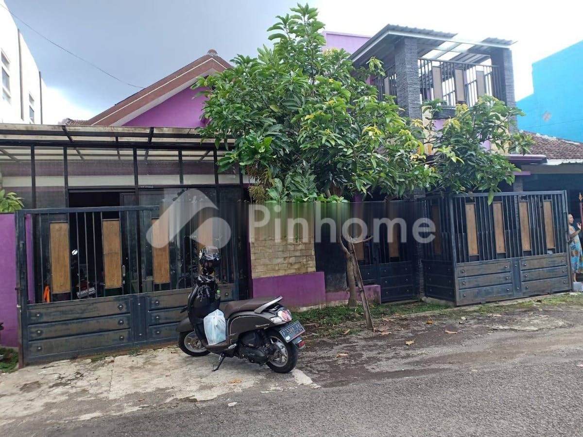 Dijual Rumah Lokasi Bagus Dekat Balai Kota di Jalan Sulfat - Gambar 1