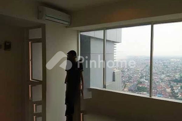 dijual apartemen sangat cocok untuk investasi di grand kamala lagoon kota bekasi - 1