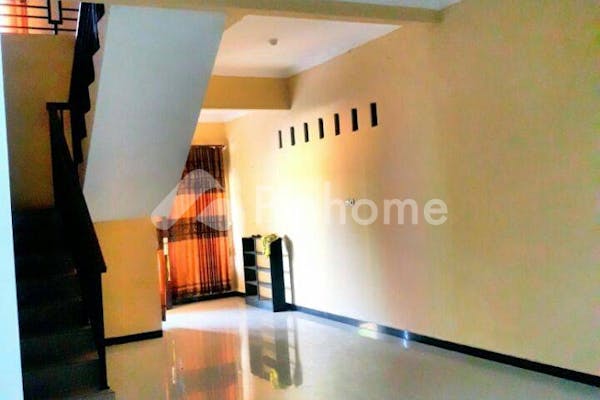 dijual rumah 2 lantai 4kt 120m2 di ngringo jaten karanganyar - 3