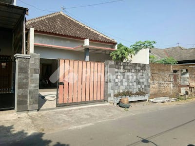 Dijual Rumah Lokasi Bagus Dekat RS di Banyuanyar Banjarsari Surakarta - Gambar 1