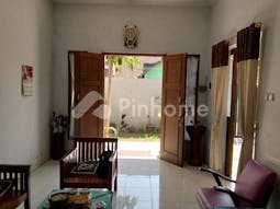 Dijual Rumah Lokasi Bagus Dekat RS di Banyuanyar Banjarsari Surakarta - Gambar 2