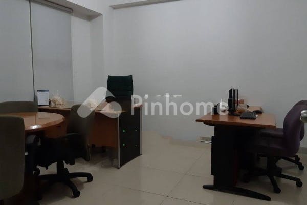 dijual apartemen lokasi strategis di kuningan - 4