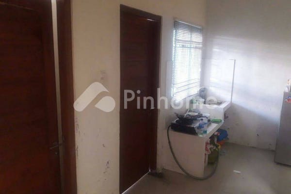 dijual rumah 1 lantai 2kt 98m2 di baturan  colomadu - 3