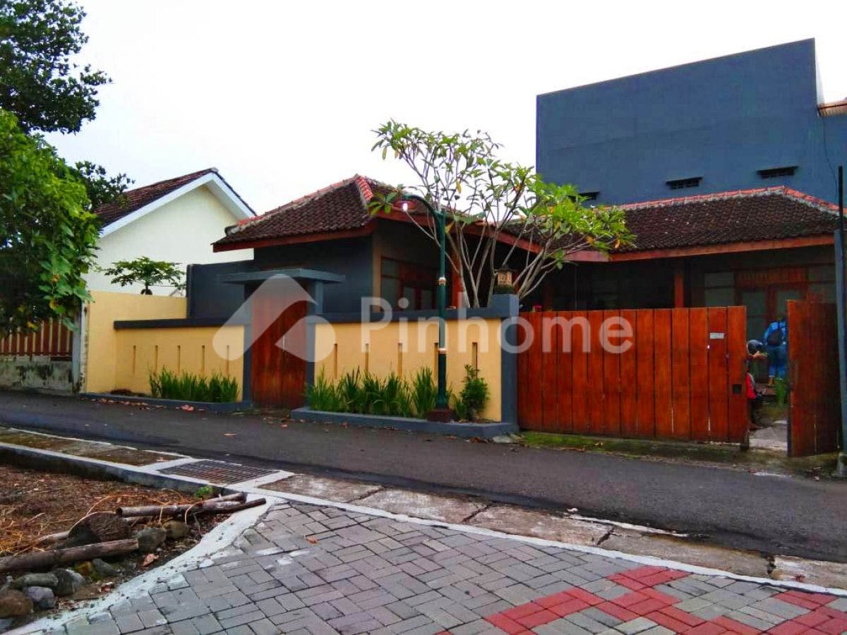 Dijual Rumah Lokasi Strategis Dekat Kampus di Jl. Kaliurang KM. 12 - Gambar 1