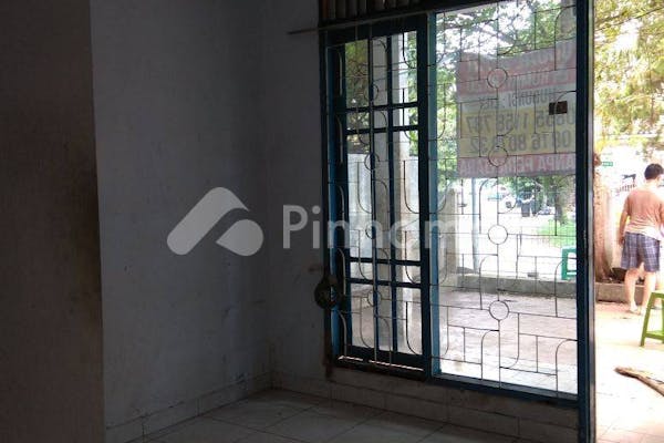 disewakan rumah lingkungan asri di permata milenium lippo karawaci - 3