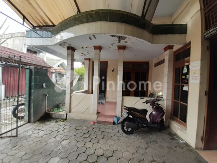 dijual rumah lokasi strategis di tamansiswa kodya - 3