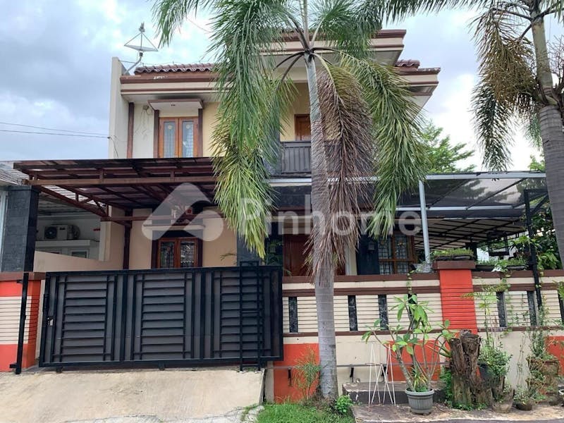 dijual rumah lokasi strategis di alam sutera - 1