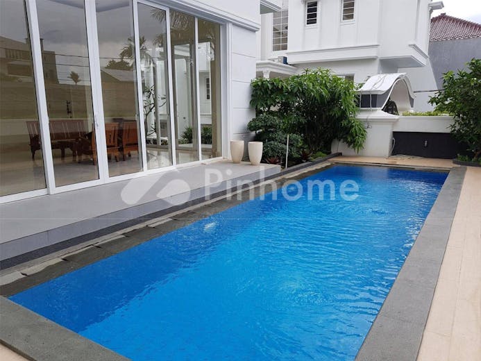 dijual rumah siap pakai di ampera dalam townhouse - 12