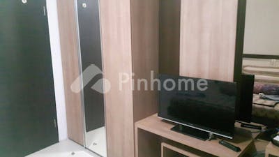 dijual apartemen siap pakai di cosmo mansion  jl  tlk  betung blvd - 3