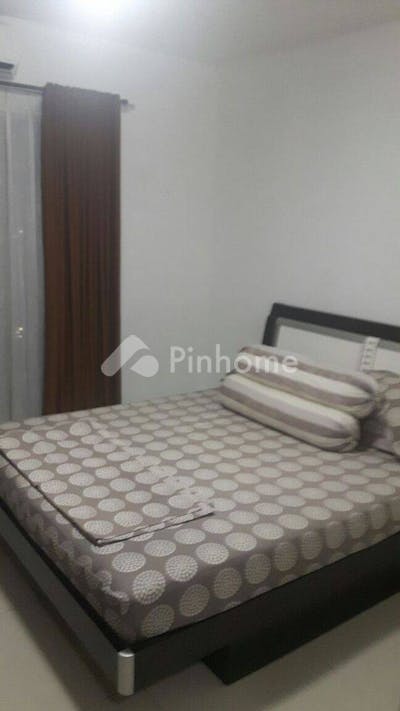 dijual apartemen siap pakai di cosmo mansion  jl  tlk  betung blvd - 4