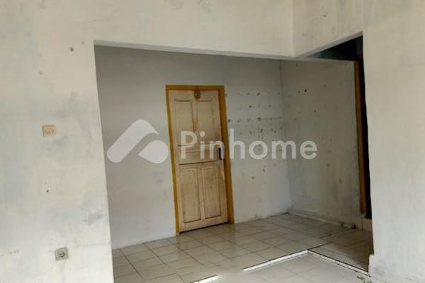 dijual rumah siap pakai dekat pantai di jl  raya dalung permai - 2