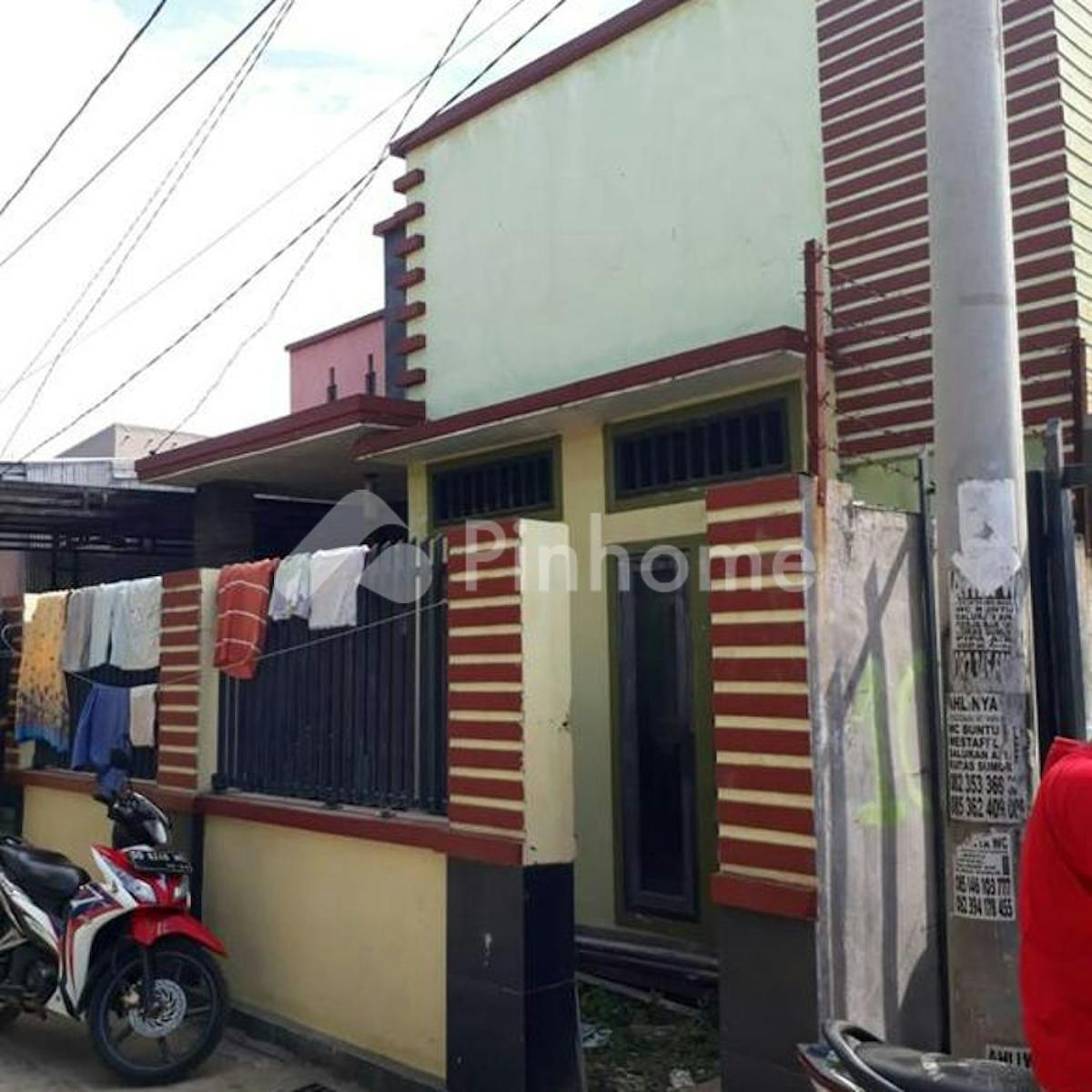 Dijual Rumah Lingkungan Nyaman Akses Sangat Mudah di Jl. Borong Indah - Gambar 1