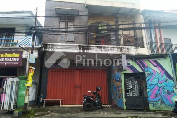 dijual ruko harga terbaik parkir luas di jl  joyo tambaksari