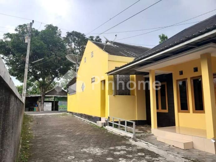 dijual rumah lingkungan nyaman jalan lebar di jl  kersan - 1