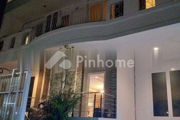 dijual rumah lokasi strategis di pluit  jakarta utara