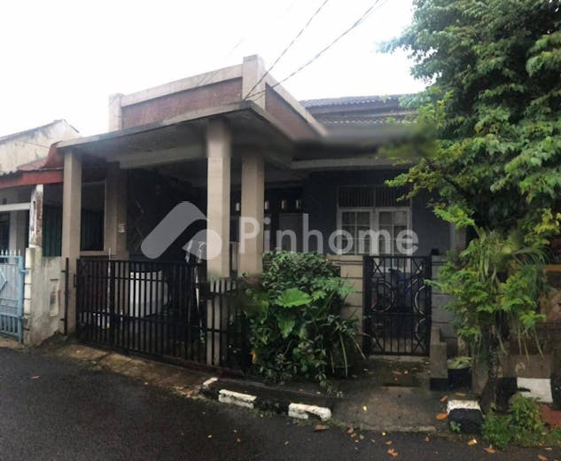 dijual rumah lingkungan nyaman di permata pamulang