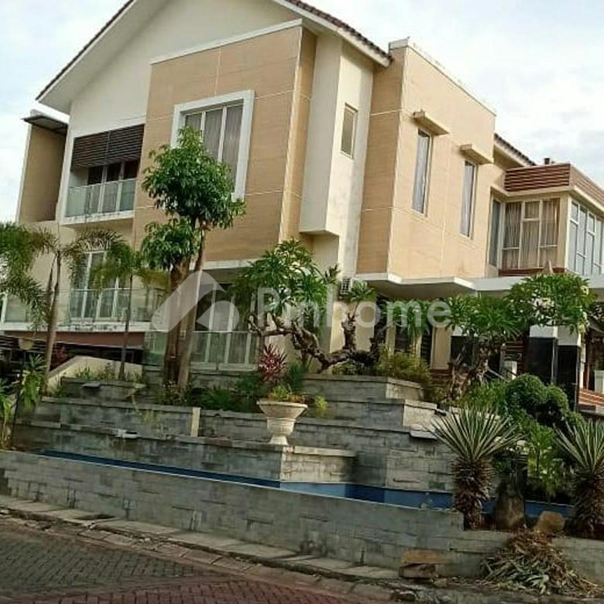 Dijual Rumah Jarang Ada di Elysium Tanjung Bunga - Gambar 1