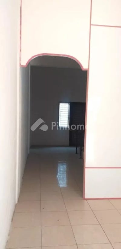 dijual rumah lingkungan nyaman di komplek the prime  jl  bhayangkara medan - 2