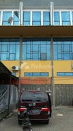 Dijual Ruko 3 Lantai Siap Pakai di Kompleks SBC I, Jl. Letda Sujono - Gambar 2
