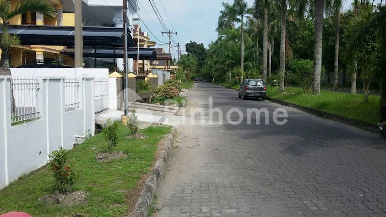 Disewakan Rumah Siap Pakai di Jl. Cassia Raya Tanjungsari - Gambar 4